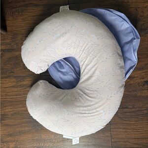Gently used original Boppy pillow
